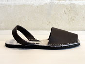 Photo of Tire sandals / Brown 1