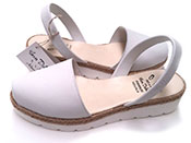 Photo of Botti sandals / White 2