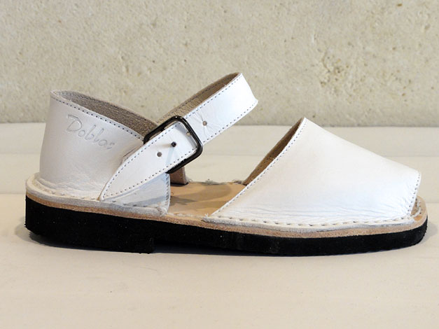 Photo of Friar sandals / White