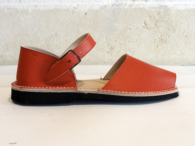 Photo of Friar sandals / Red