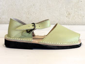 Photo of Friar sandals / Pistachio
