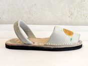 Photo of Hand-painted sandals / Reed 1
