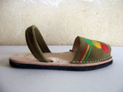 Photo of Hand-painted sandals / Oliva