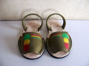 Photo of Hand-painted sandals / Oliva 2