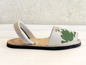 Photo of Hand-painted sandals / Ice 1